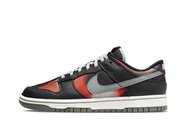 Nike Dunk Low “Graffiti”