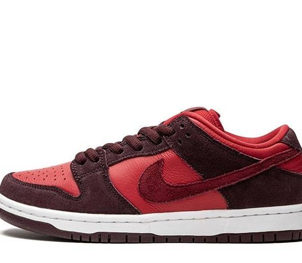 SB Dunk Low “Cherry”