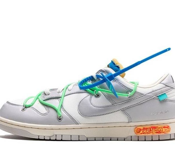 Off-White x Nike Dunk Low "Lot 26"