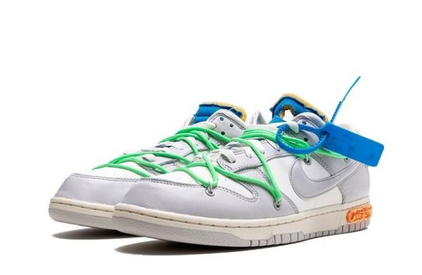 Off-White x Nike Dunk Low "Lot 26"