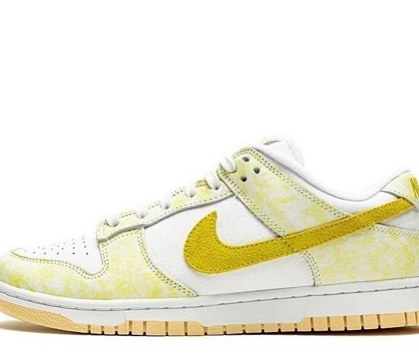 Dunk Low “Yellow Strike”