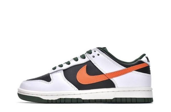 Nike Dunk Low “White Black Green”