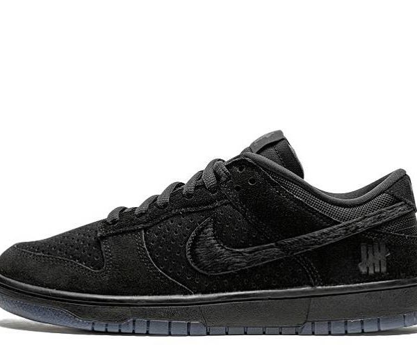 Undefeated Dunk Low “Black”