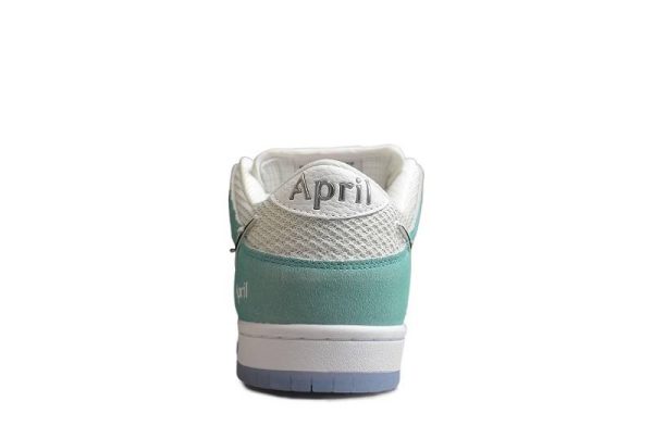 April Skateboards X Dunk Low SB "Turbo Green"