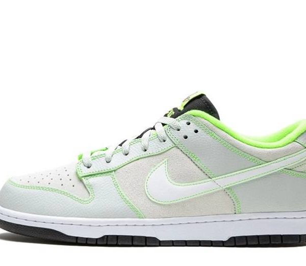 Nike Dunk Low "University of Oregon" PE (2023)