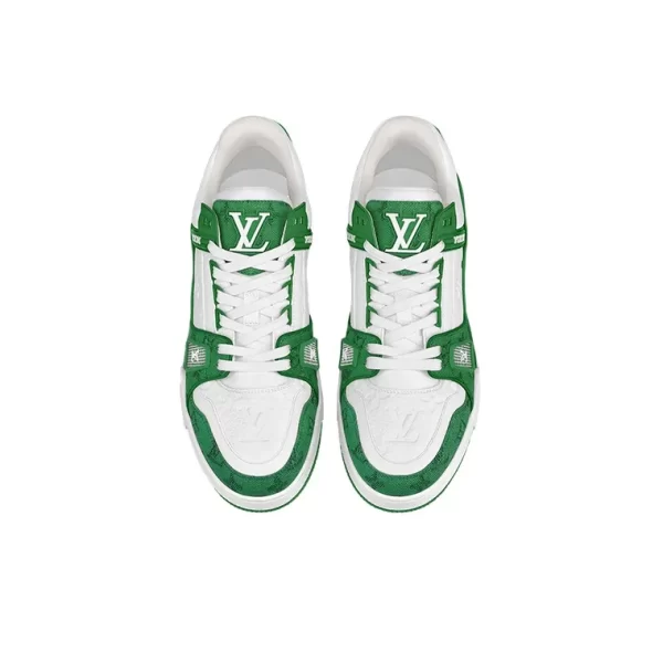 LOUIS VUITTON Trainer low-top casual fashion sneakers for men green and white