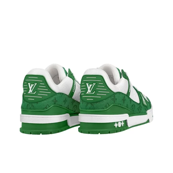 LOUIS VUITTON Trainer low-top casual fashion sneakers for men green and white