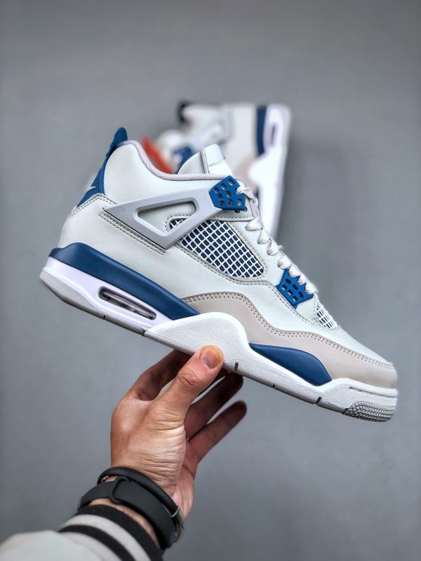 Air Jordan 4 Retro Military Blue