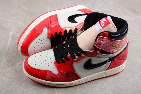 Air Jordan 1 High OG "Next Chapter"