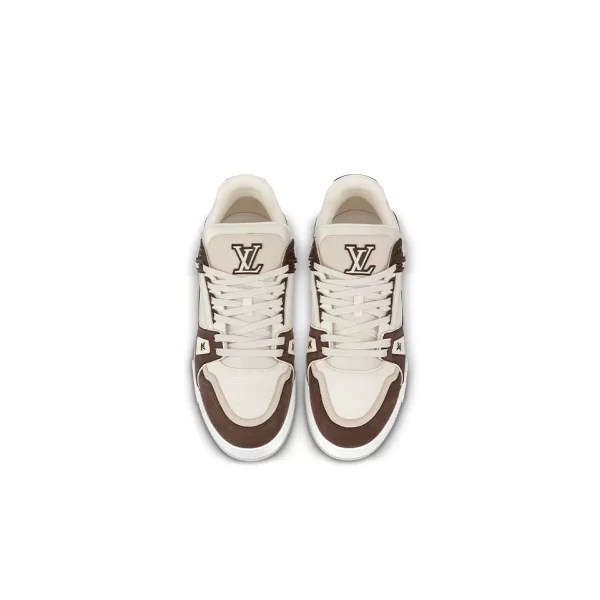 LOUIS VUITTON Trainer Round Toe Lace-Up Low-Top Sneakers Unisex Mocha